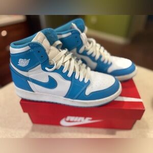 Jordan 1 Retro UNC (GS) 
Youth 7 = Woman’s 8.5